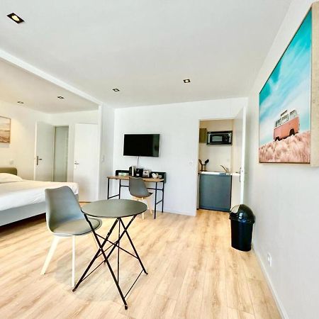 Residence Duguay - Centre Ville - Porte B - Appartements Tout Confort - Neuf - Nouveau Lorient Exterior foto