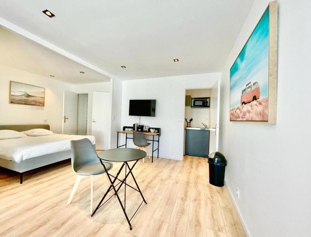 Residence Duguay - Centre Ville - Porte B - Appartements Tout Confort - Neuf - Nouveau Lorient Exterior foto