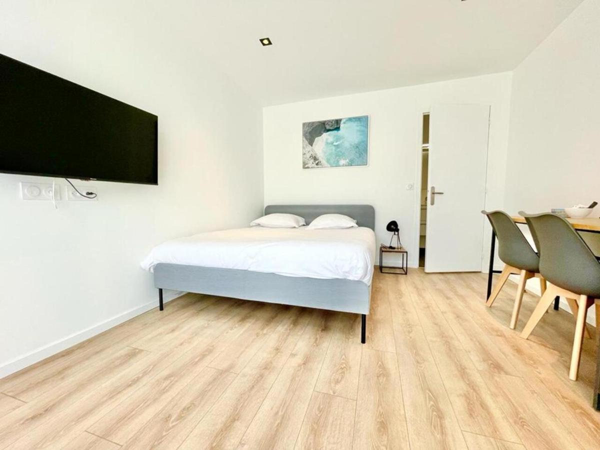 Residence Duguay - Centre Ville - Porte B - Appartements Tout Confort - Neuf - Nouveau Lorient Exterior foto